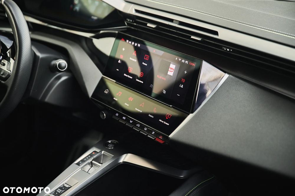Peugeot 308 BlueHDi 130 EAT8 GT - 34