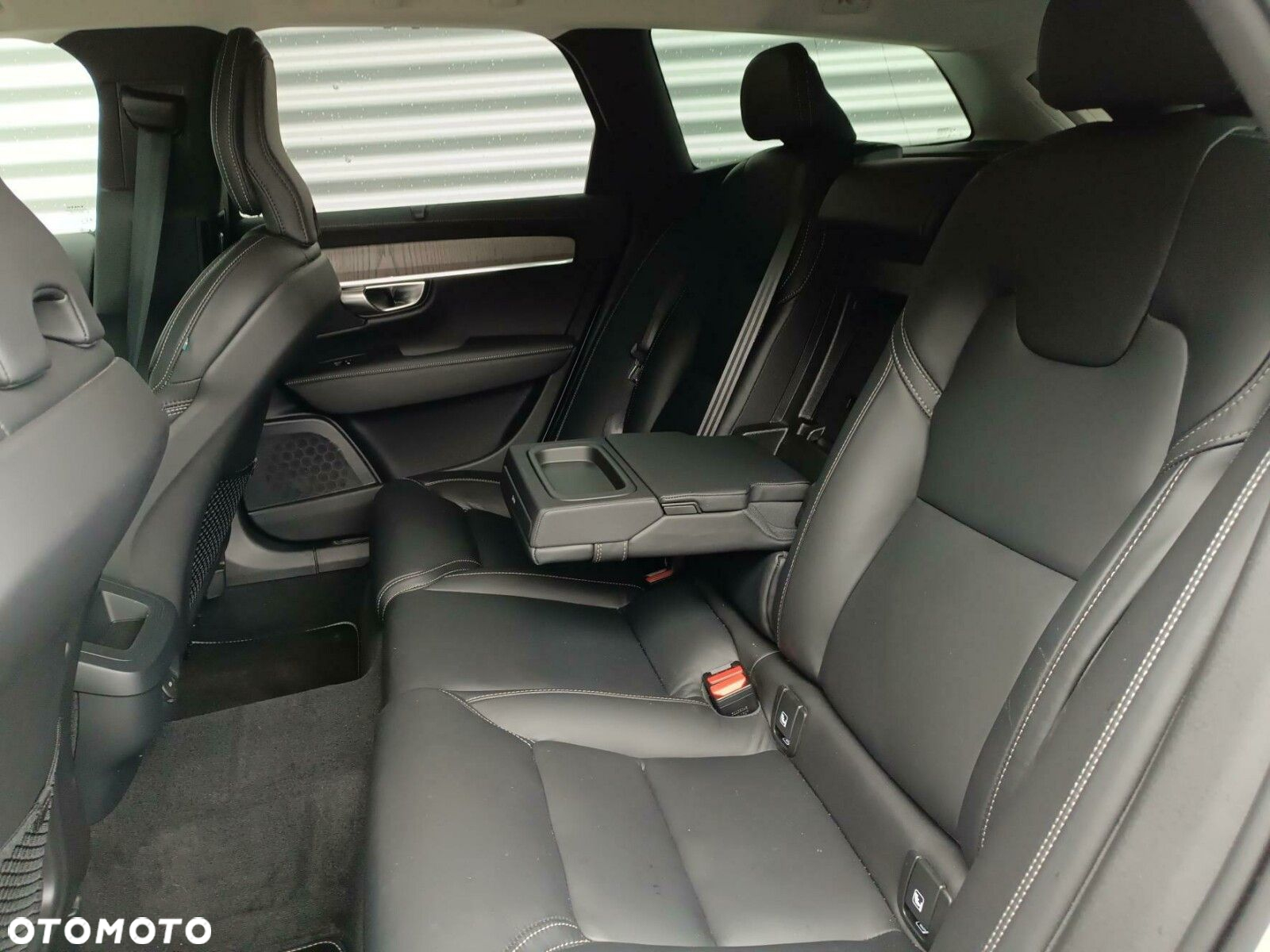 Volvo V90 Cross Country B5 D AWD Pro - 20