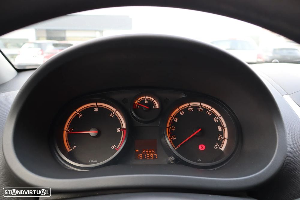Opel Corsa 1.3 CDTi Van - 16