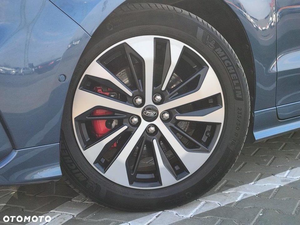 Ford S-Max - 9