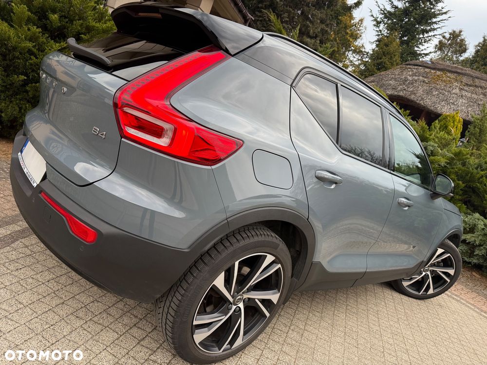 Volvo XC 40 B4 B DKG Ultra Dark - 7