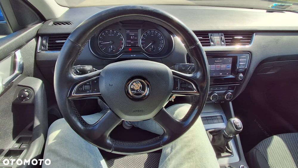 Skoda Octavia 1.6 TDI Ambition - 6
