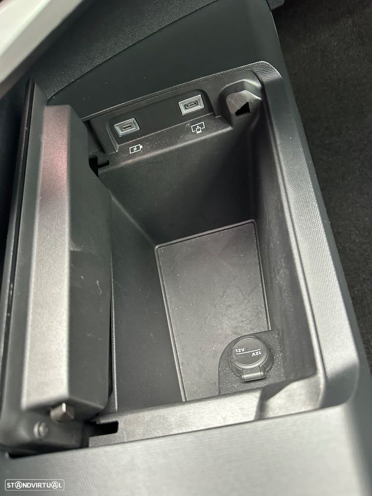 Peugeot 3008 1.2 Hybrid Allure Pack e-DCS6 - 13