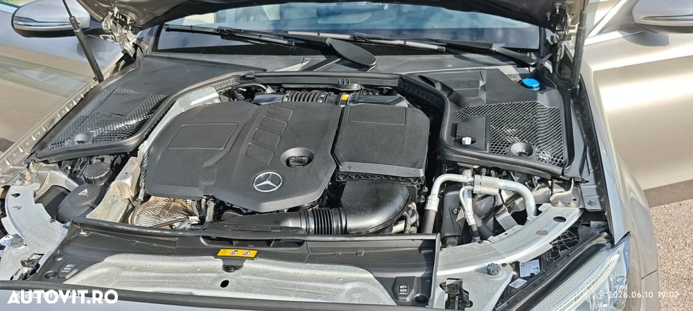 Mercedes-Benz C - 8