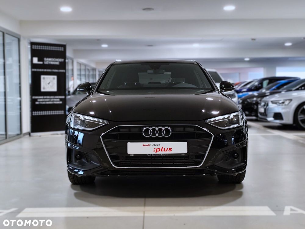 Audi A4 Limousine - 8