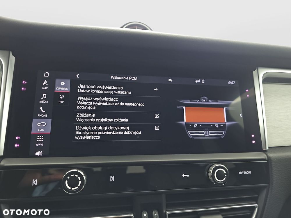 Porsche Macan Standard - 29