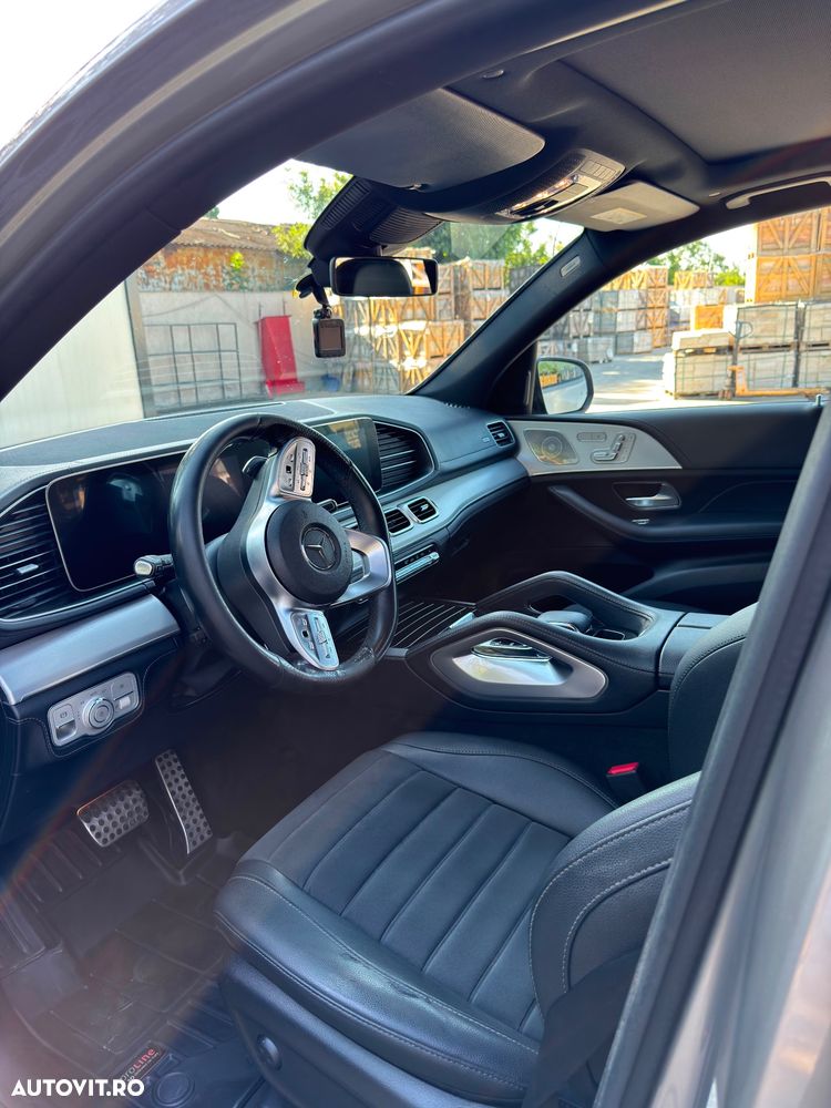 Mercedes-Benz GLE 300 d 4MATIC - 9
