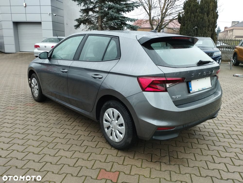 Skoda Fabia 1.0 TSI Essence - 12