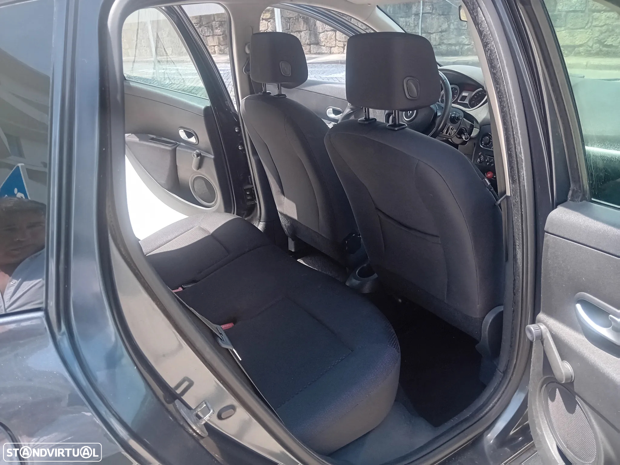 Renault Clio Break 1.5 dCi Dynamique - 19