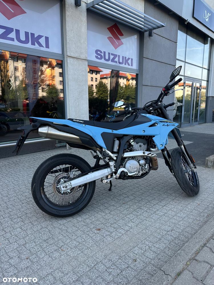 Suzuki DR-Z - 3