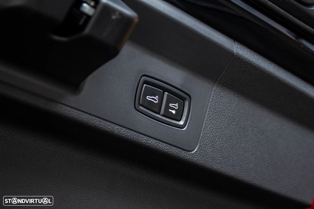 Porsche Panamera 4S E-Hybrid - 36