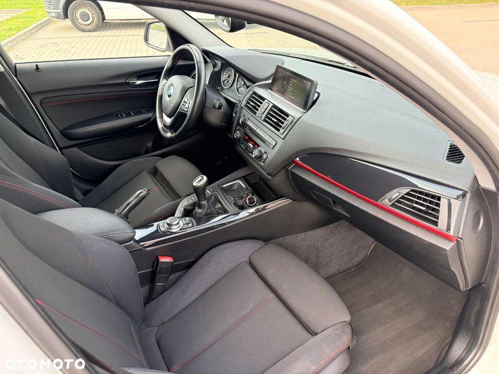 BMW Seria 1 116d DPF Edition Sport - 8
