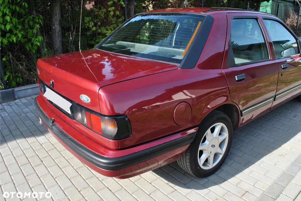 Ford Sierra - 2