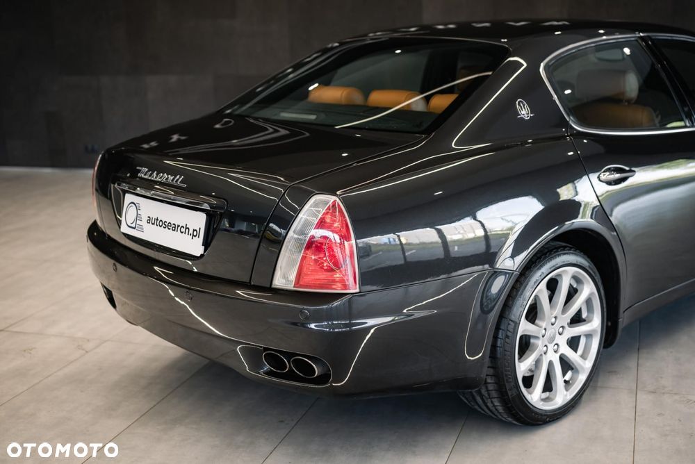 Maserati Quattroporte - 36