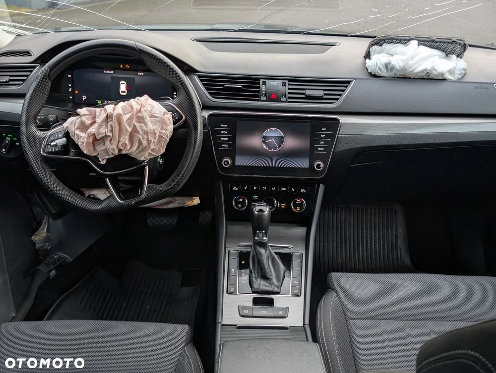 Skoda Superb 2.0 TDI SCR Style DSG - 9