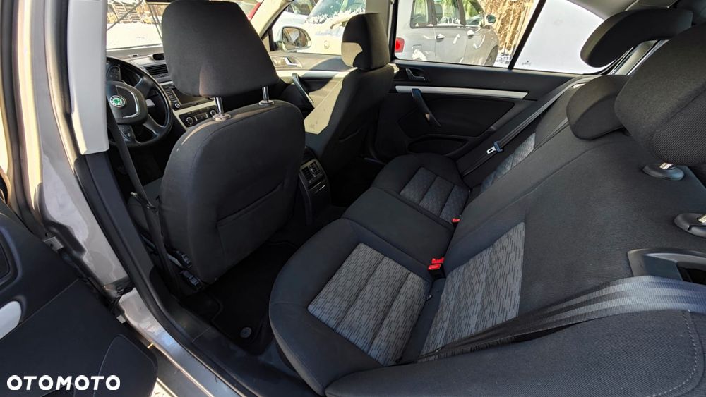 Skoda Octavia 1.6 TDI Ambition DSG - 15