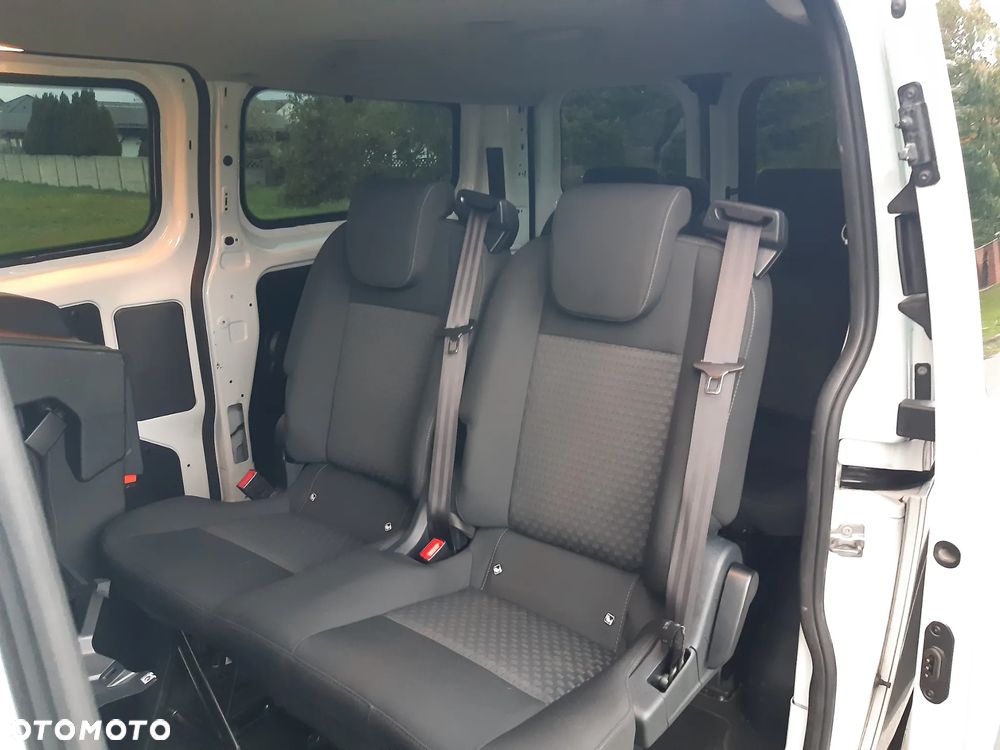 Ford Transit Custom - 17