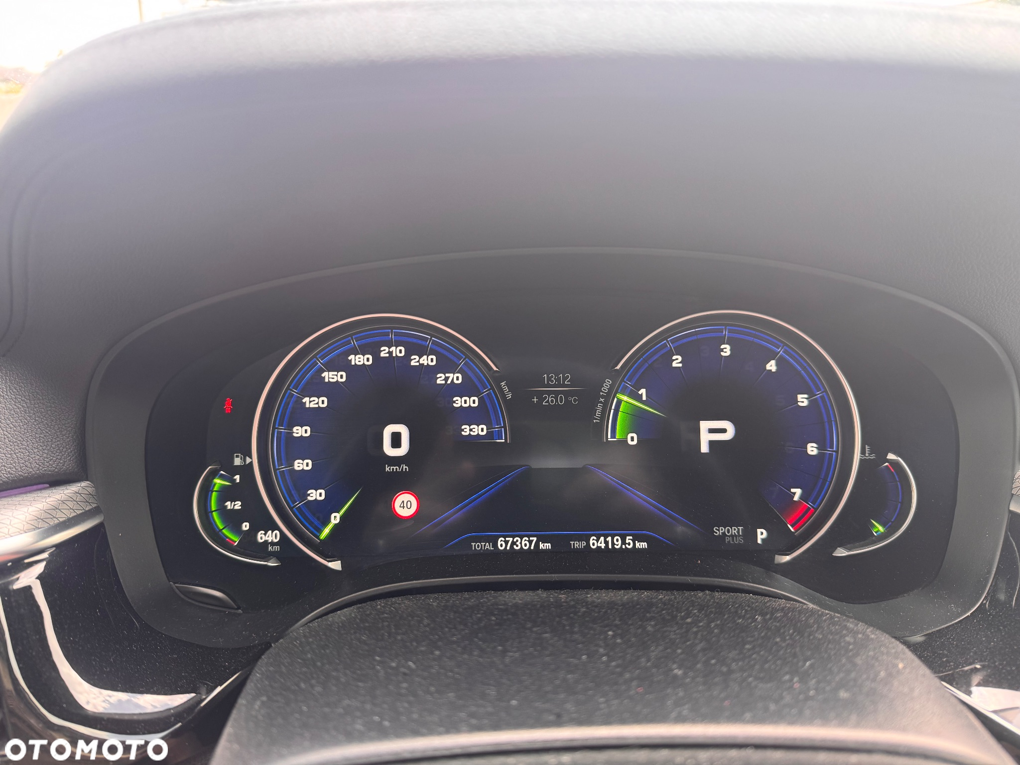 BMW Seria 5 540i xDrive - 16