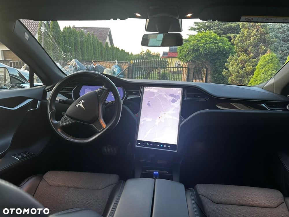 Tesla Model S 75 D - 3