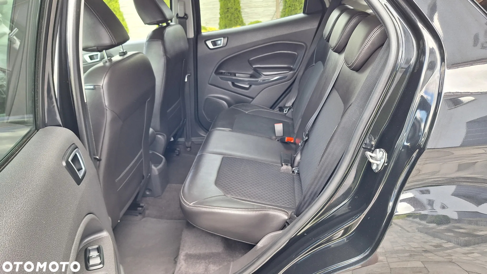 Ford EcoSport 1.0 EcoBoost TITANIUM - 17
