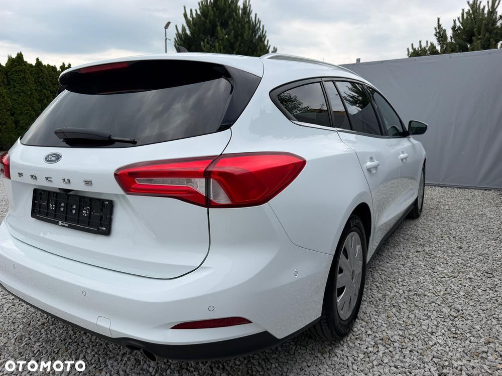 Ford Focus - 13