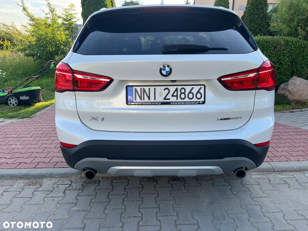 BMW X1 xDrive25i GPF xLine - 6