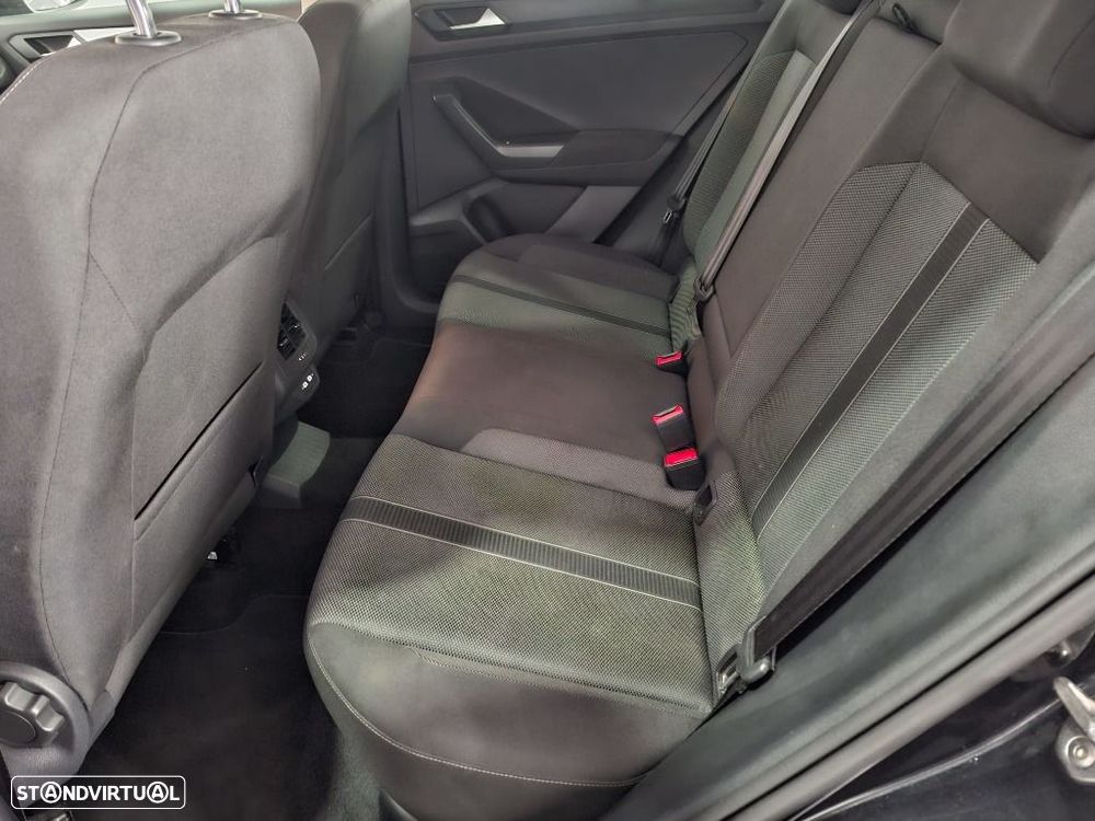 VW T-Roc 1.0 TSI Urban - 13