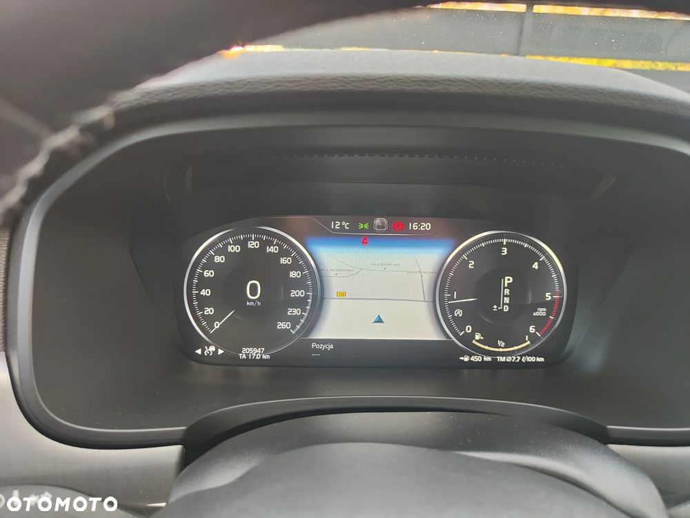 Volvo V90 D3 AWD Geartronic - 19