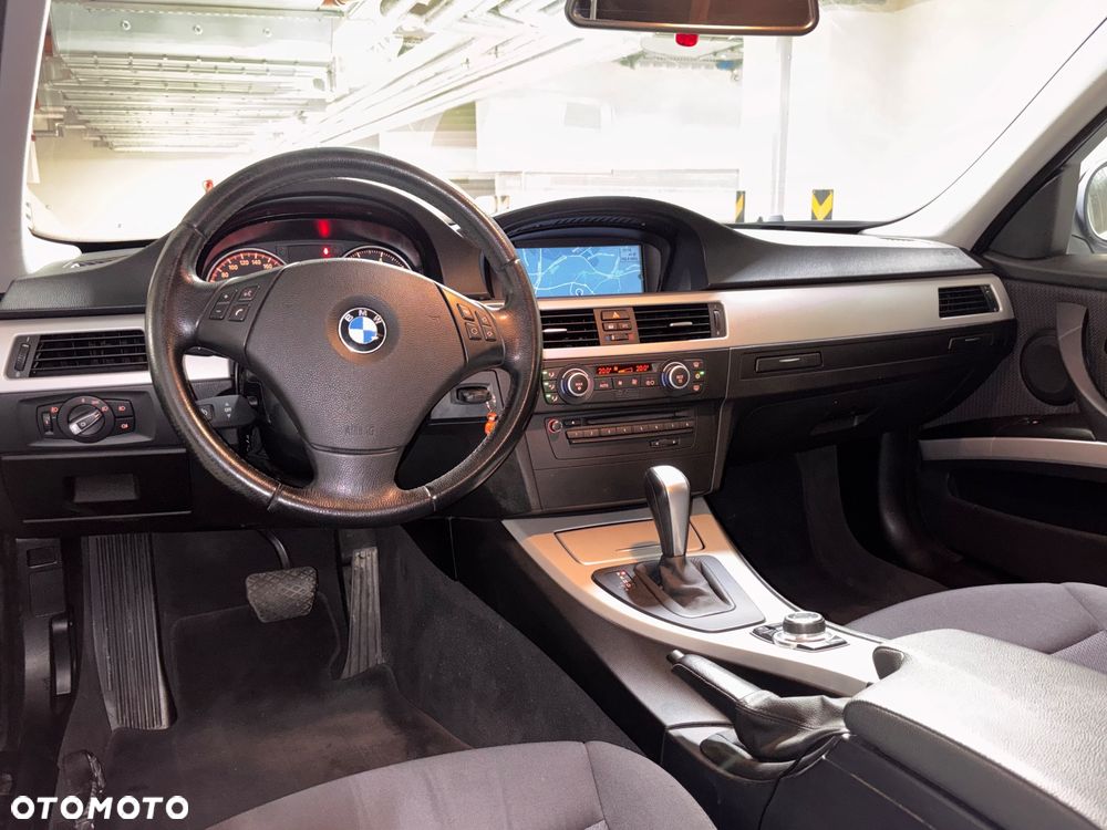 BMW Seria 3 - 12
