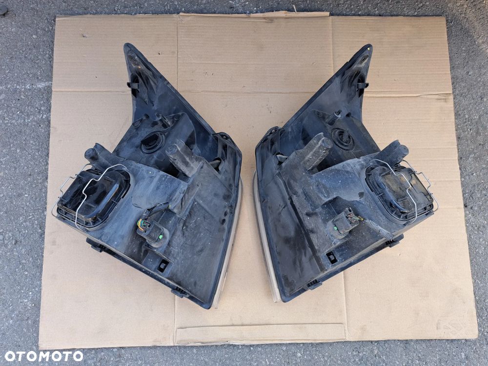 Ford Transit mk6 lampa lewy przód prawy przód 6C11-13W029-DG  6C11-13W030-DG - 7