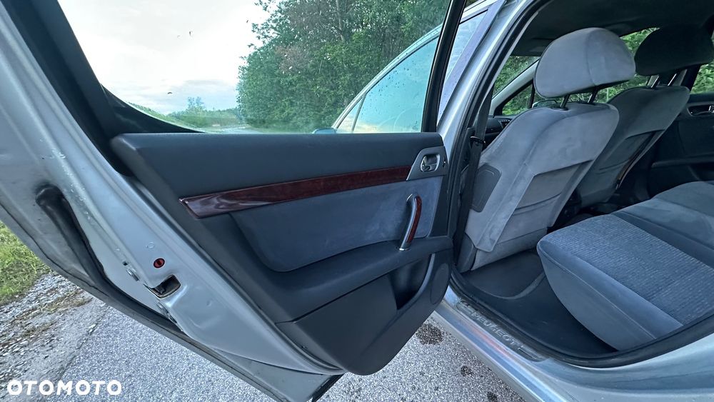 Peugeot 407 1.6 HDI Premium Grand Prix - 10
