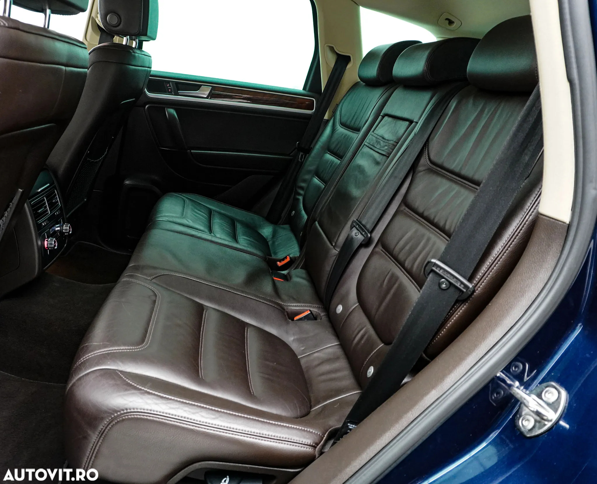 Volkswagen Touareg 3.0 V6 TDI DPF Automatik Mountain - 16