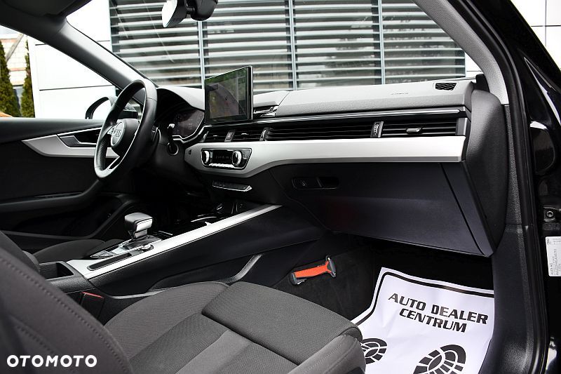 Audi A4 Avant 35 TFSI S tronic sport - 6