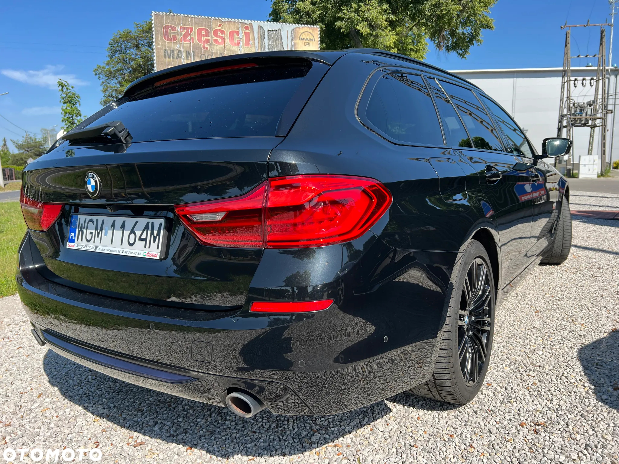 BMW Seria 5 520d Touring Sport Line - 17