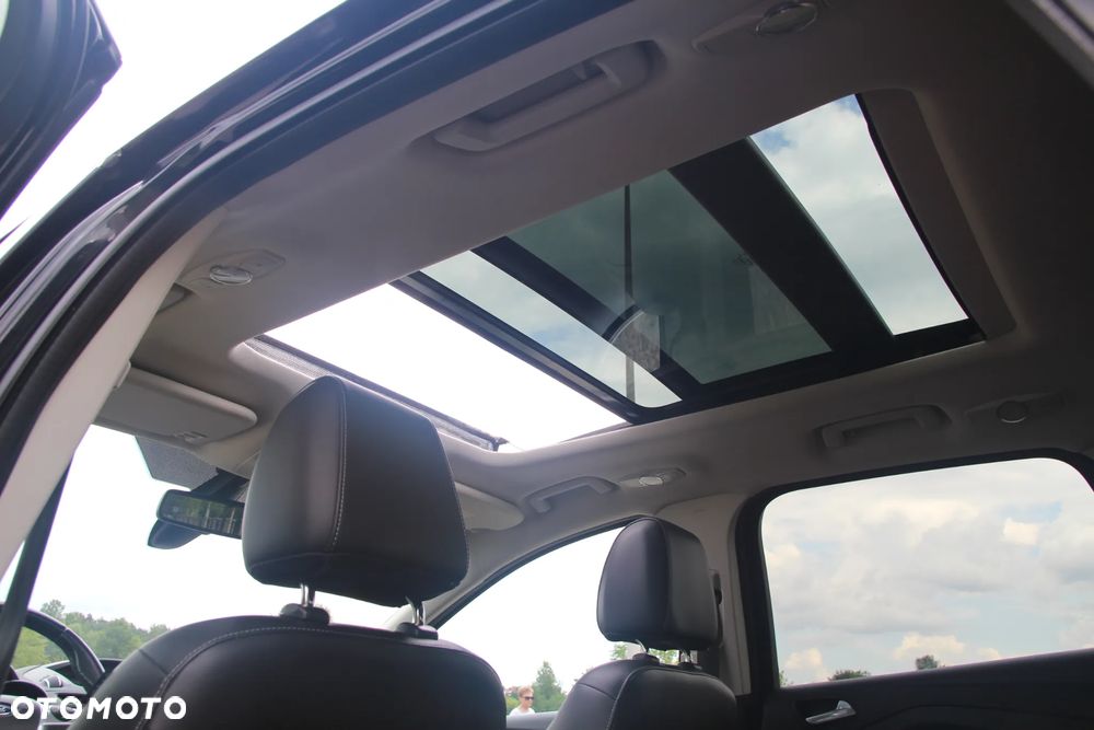 Ford Kuga 2.0 TDCi 4WD Titanium - 26