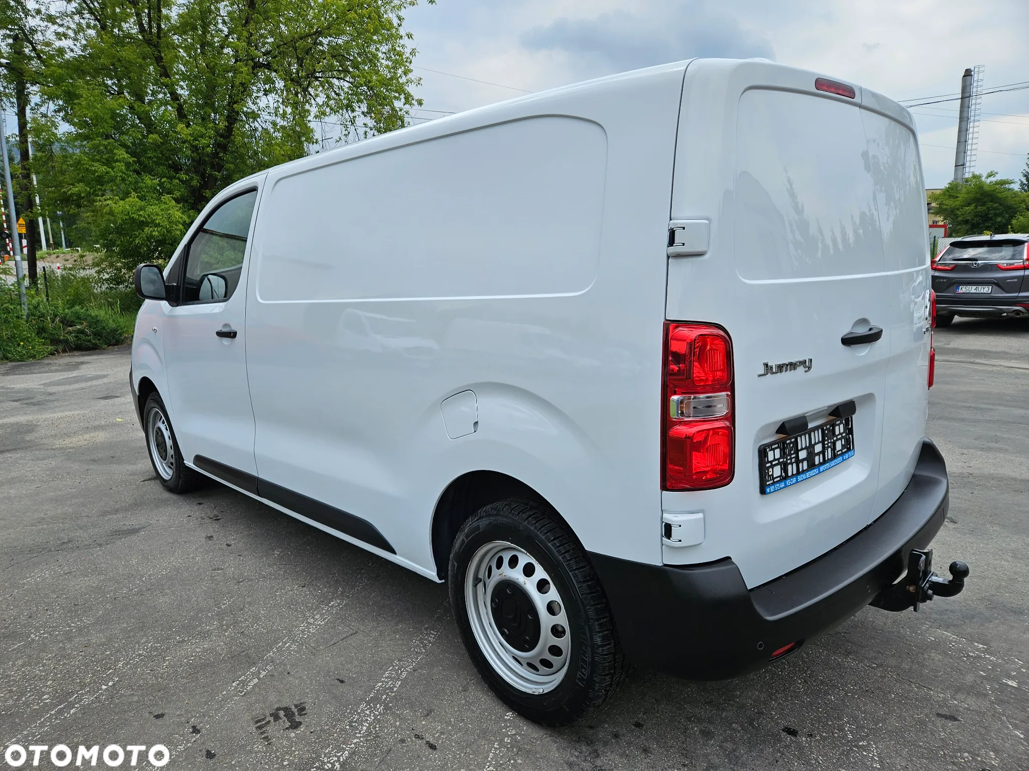 Citroën Jumpy rej 02.2024 przebieg 10500 klima tempomat grip control hak 3osobowy - 12