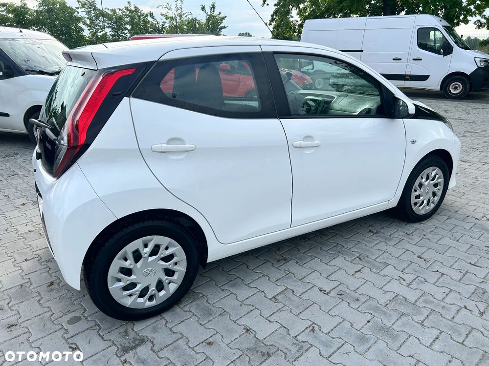 Toyota Aygo 1.0 VVT-i Color Edition - 5