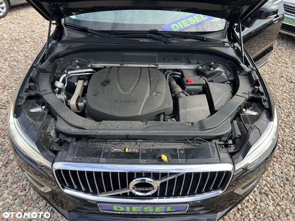 Volvo XC 60 D3 Drive-E R-Design Momentum - 11