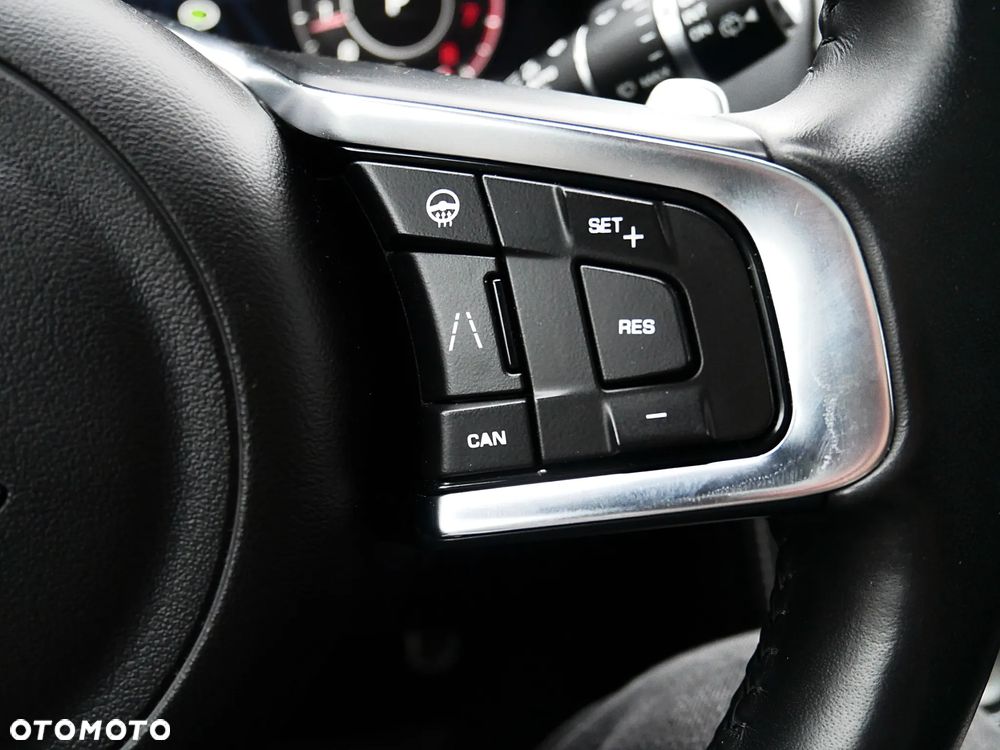 Jaguar F-Pace 2.0 i4P AWD R-Sport - 12