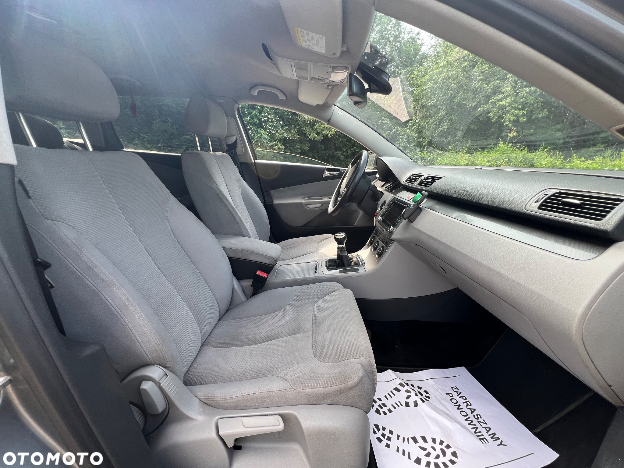 Volkswagen Passat 1.9 TDI Comfortline - 11