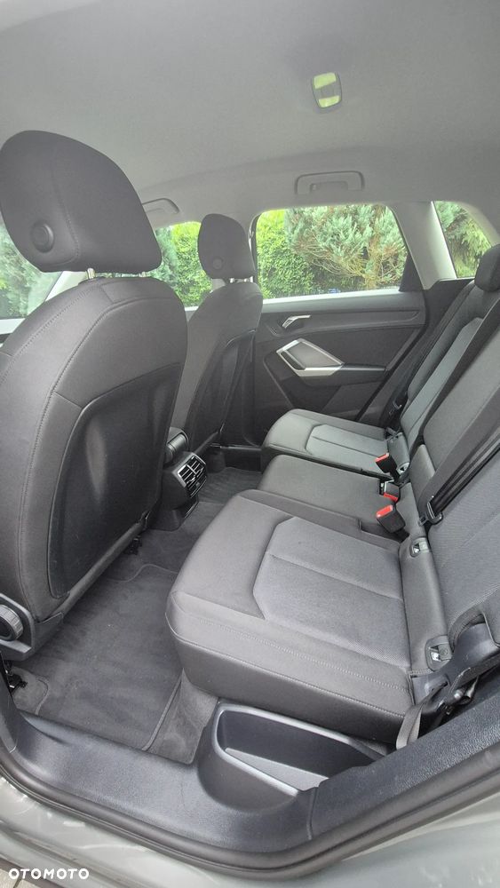 Audi Q3 35 TDI S tronic - 14