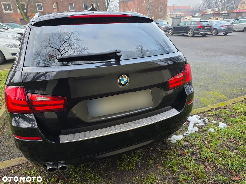 BMW Seria 5 525d - 6
