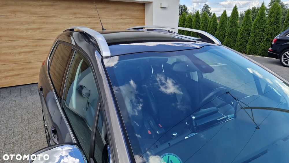 Peugeot 2008 1.6 BlueHDi Allure S&S - 28