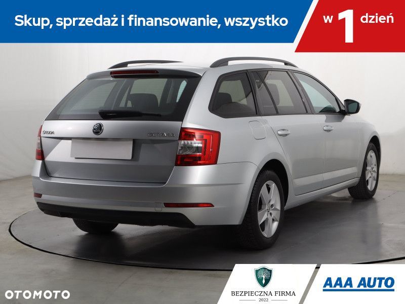 Skoda Octavia - 7