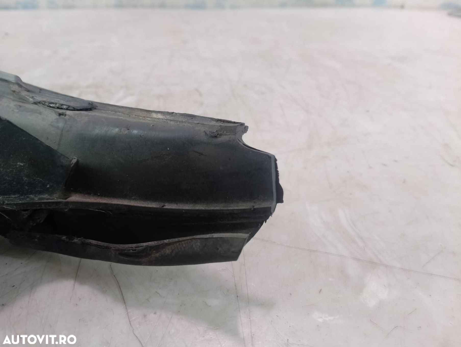 Grila stergatoare parbriz 1s71-f02216-a Ford Mondeo MK3 [2000 - 2003] - 4