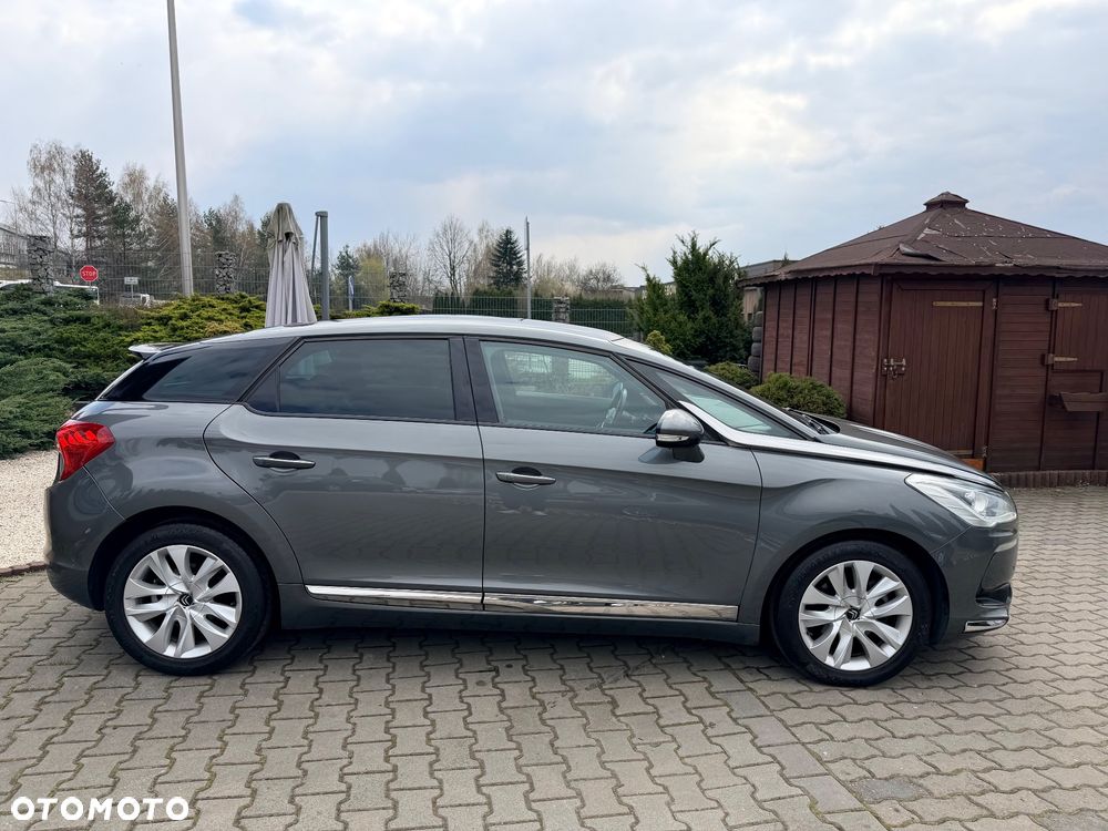 Citroën DS5 1.6 THP SoChic - 8