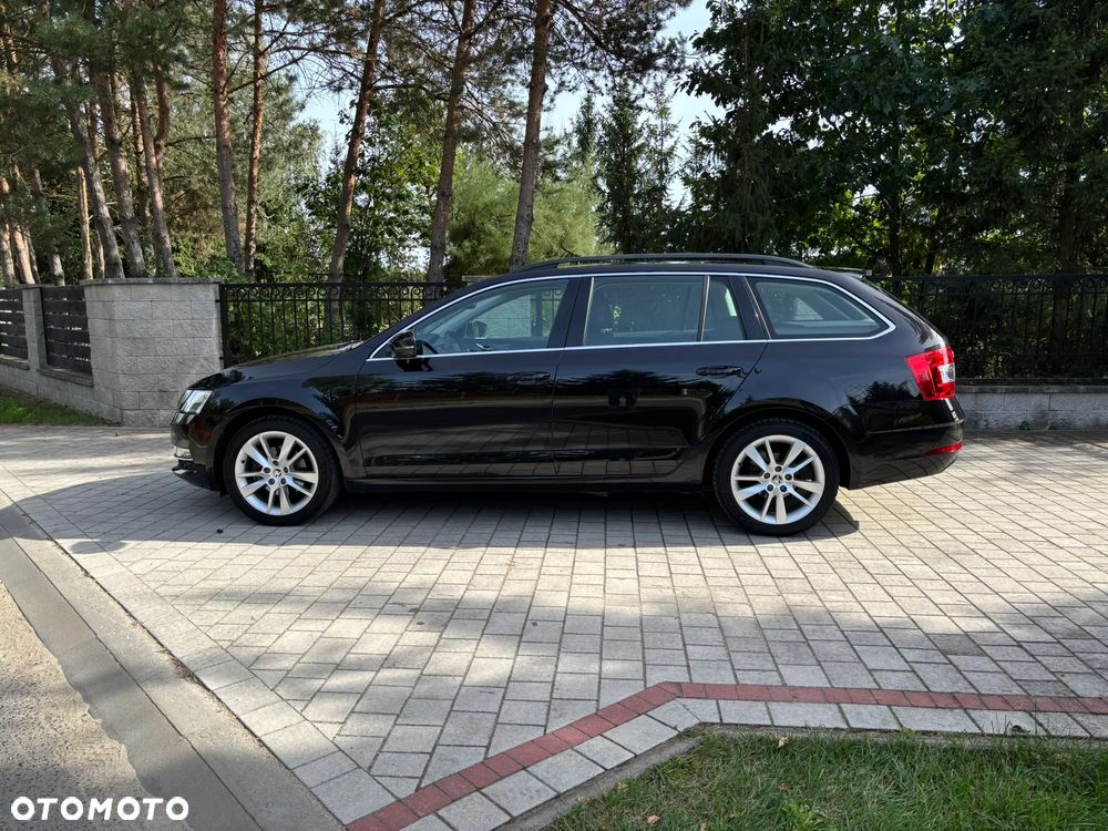 Skoda Octavia 1.5 TSI ACT Style DSG - 9