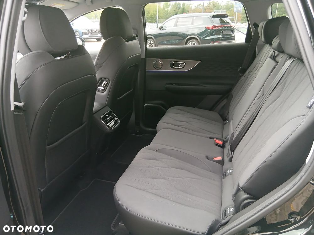 Chery Tiggo 8 - 16