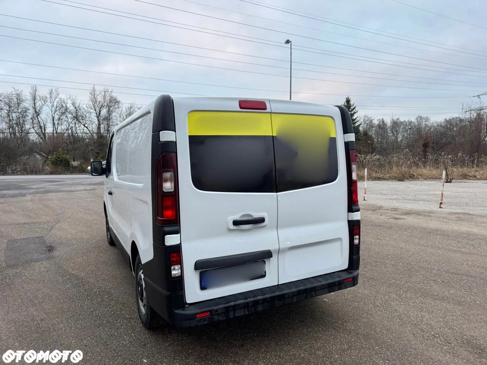 Opel Vivaro - 8