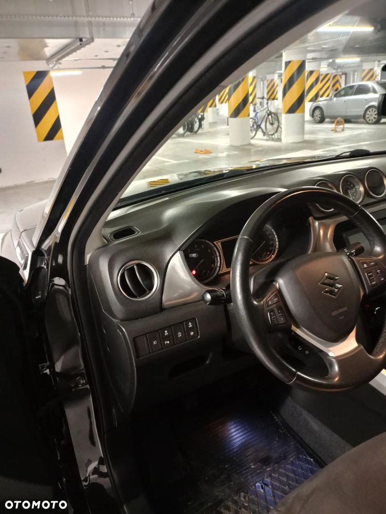 Suzuki Vitara 1.6 (4x2) Comfort+ - 1